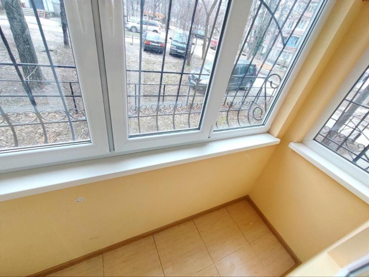 Apartament Str Grenoble Chisinau Ngoại thất bức ảnh